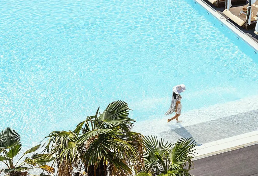 La Terrace Boutique Resort & Spa-1